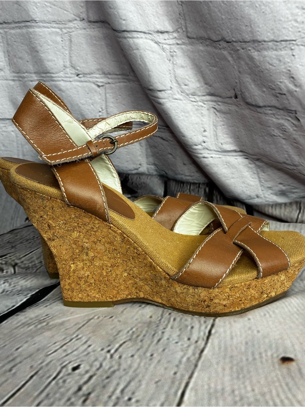 Apostrophe Tan Brown‎ Cork Wedge Sandals